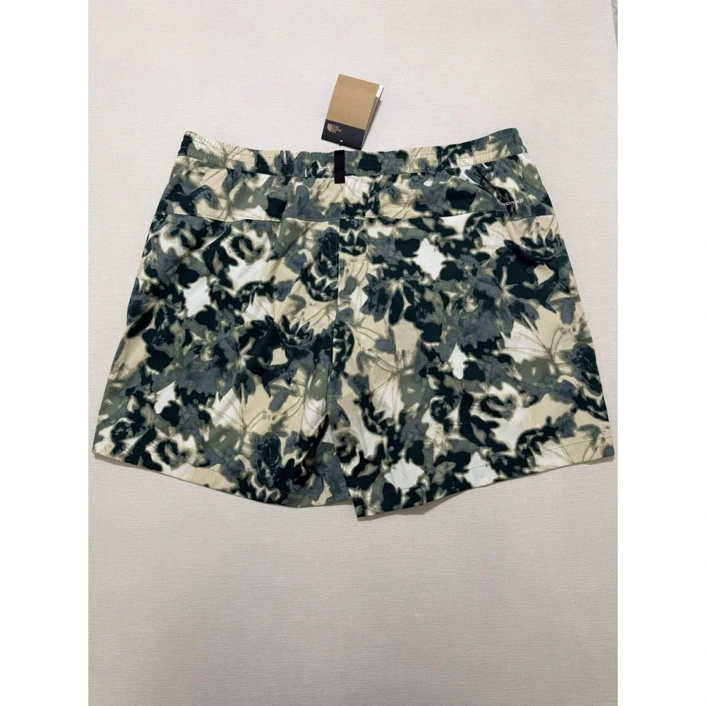 The North Face Class V Pathfinder Pull-On Shorts Duck Green Men's Size 2XL